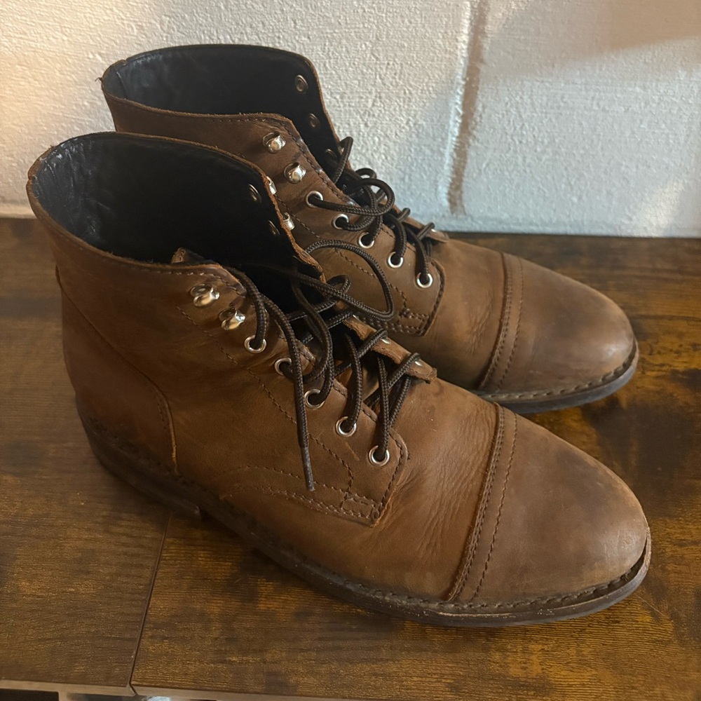 Thursday Boot Captain, Arizona Adobe